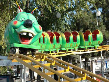 slide worm roller coaster ride