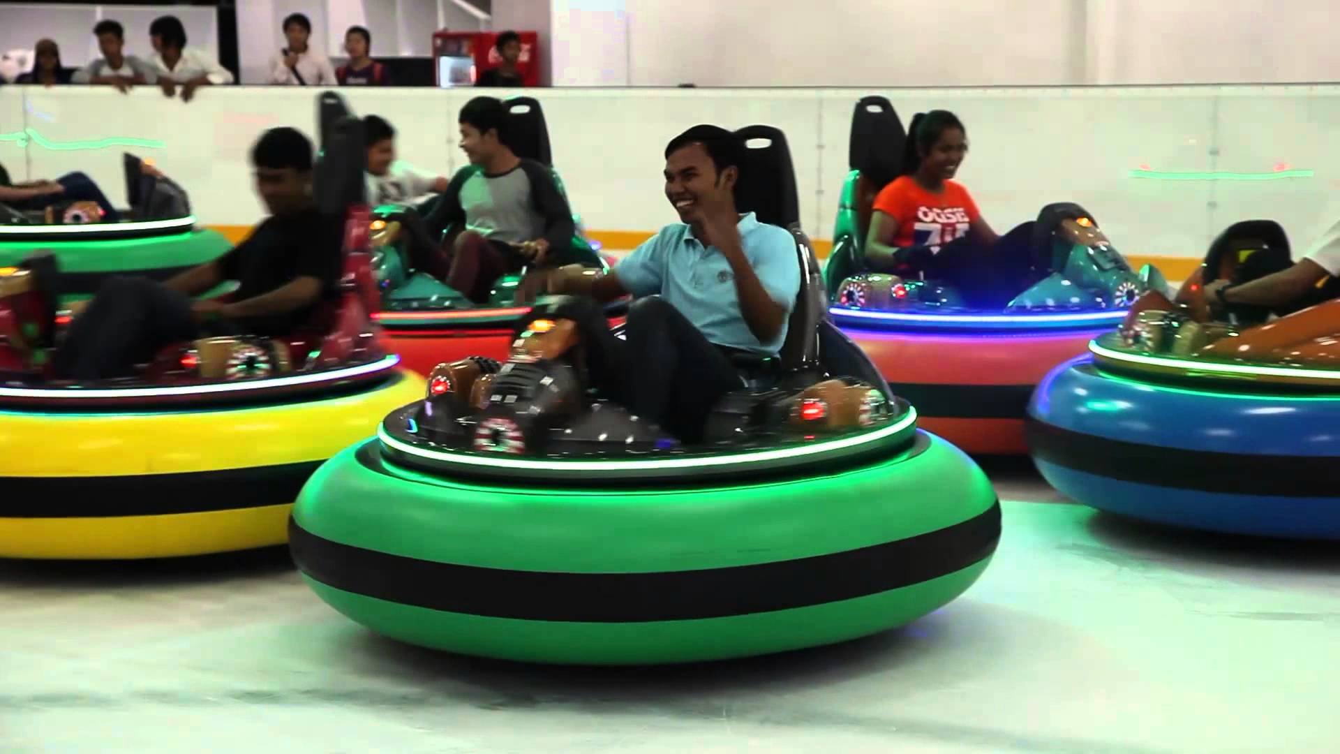 Inflatable UFO bumper cars for young people